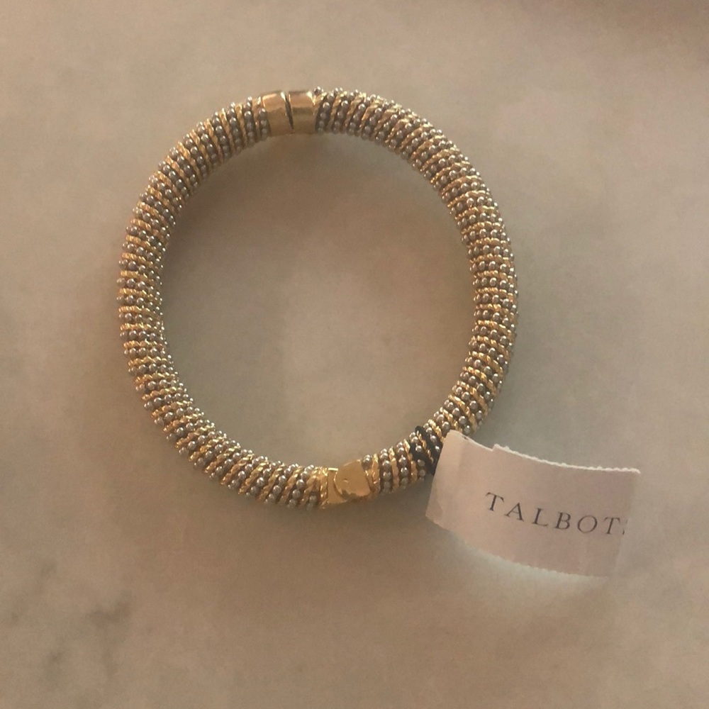 Gold bangle bracelet